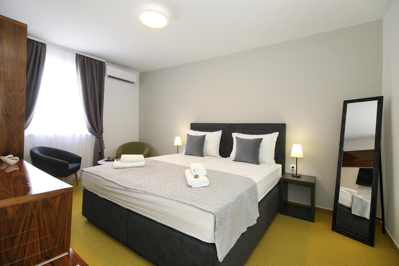 Maxim Rooms & Apartments 斯普利特 外观 照片